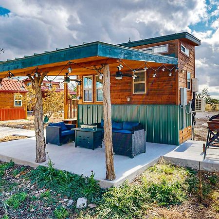 Отель Green Cabin On The Ranch Harper Экстерьер фото